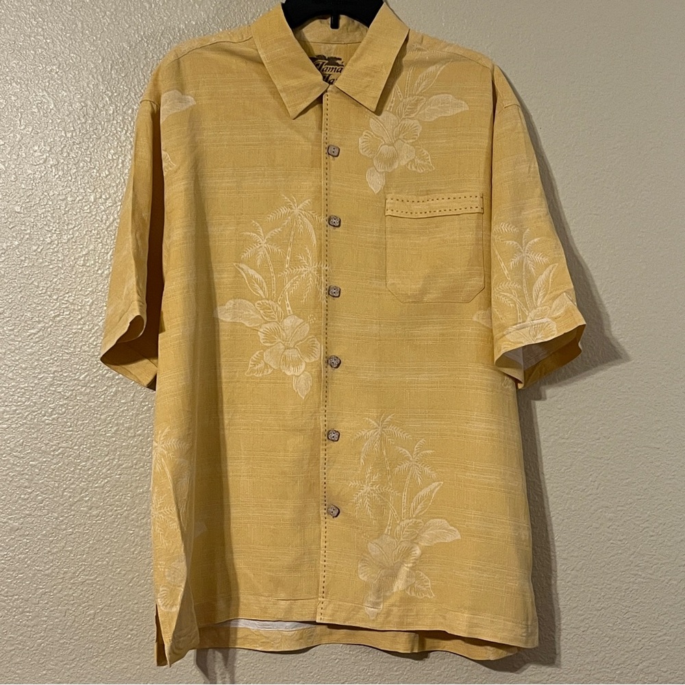 Jamaica Jaxx Men’s M Yellow Floral Short Sleeve Button Up Hawaiian Silk Shirt